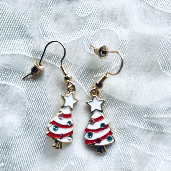 NWT Lot of 2 Festive Christmas Tree Drop Earrings, Holiday Season - Picture 7 of 14